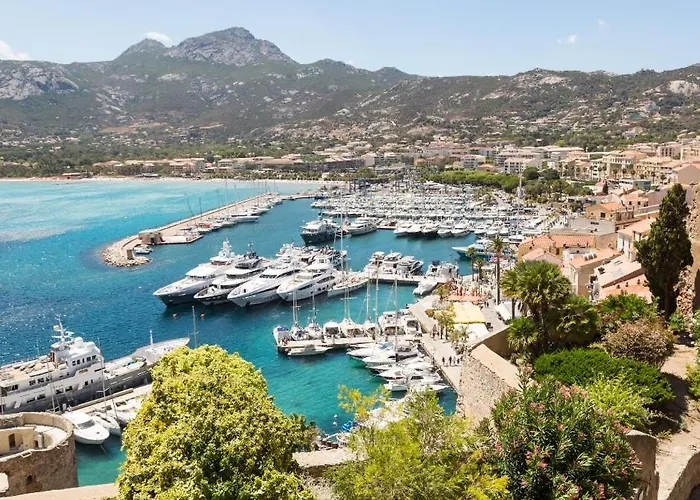 Regina - & Port De A Pied *