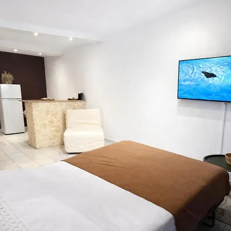 Lägenhet Regina - & Port De A Pied