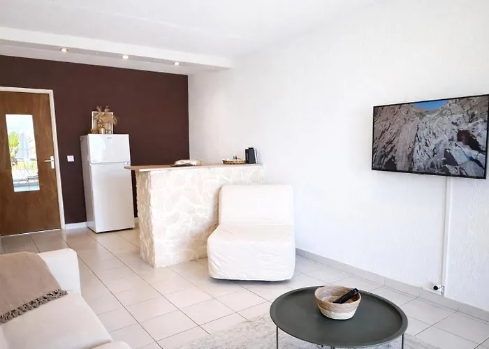 Régina - Plage&port De à Pied